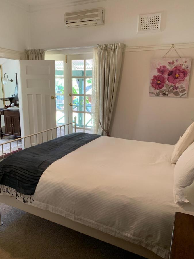 Gooseberry Hill ローズブリッジ ハウス ベッド アンド ブレックファースト アダルト リトリート Bed & Breakfast エクステリア 写真