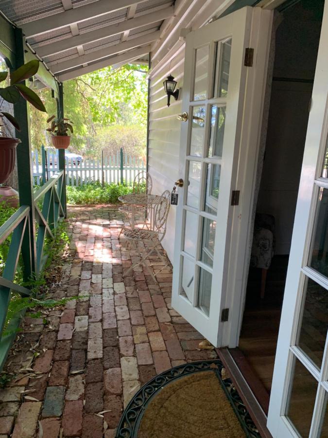 Gooseberry Hill ローズブリッジ ハウス ベッド アンド ブレックファースト アダルト リトリート Bed & Breakfast エクステリア 写真