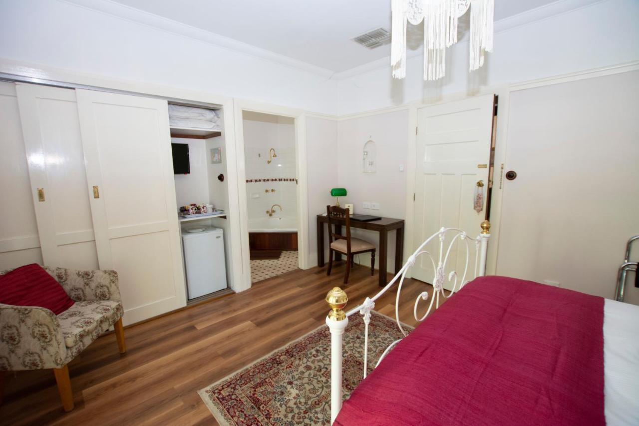 Gooseberry Hill ローズブリッジ ハウス ベッド アンド ブレックファースト アダルト リトリート Bed & Breakfast エクステリア 写真