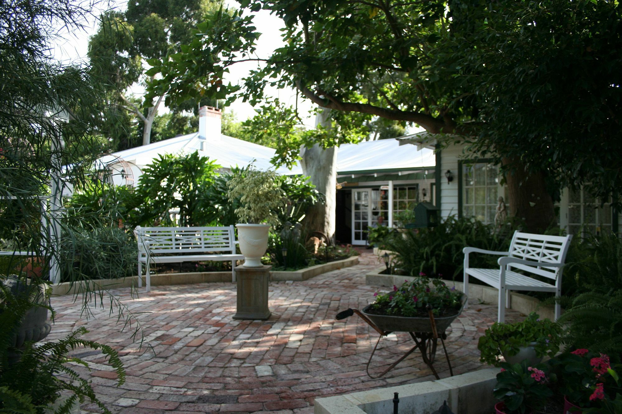 Gooseberry Hill ローズブリッジ ハウス ベッド アンド ブレックファースト アダルト リトリート Bed & Breakfast エクステリア 写真